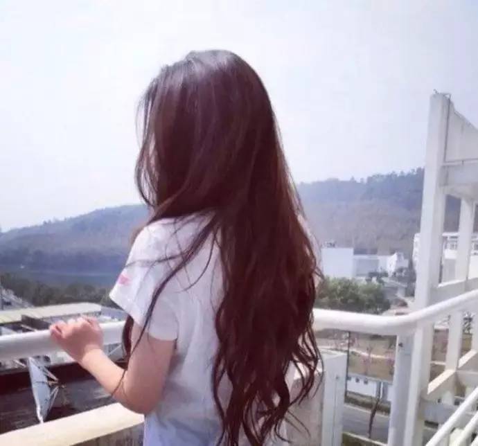 QQ傷感女生頭像大全，科技與情感的交融之美